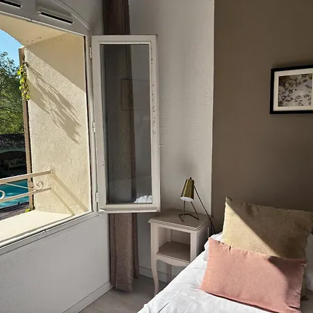 Logis La Sommellerie Hotell Châteauneuf-du-Pape